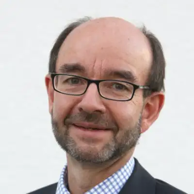 Portrait Kai Gebhards von ebm Papst Portrait Kai Gebhards von ebm Papst