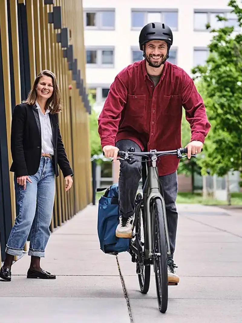 Header Arbeitgeber-Startseite JobRadler fährt los